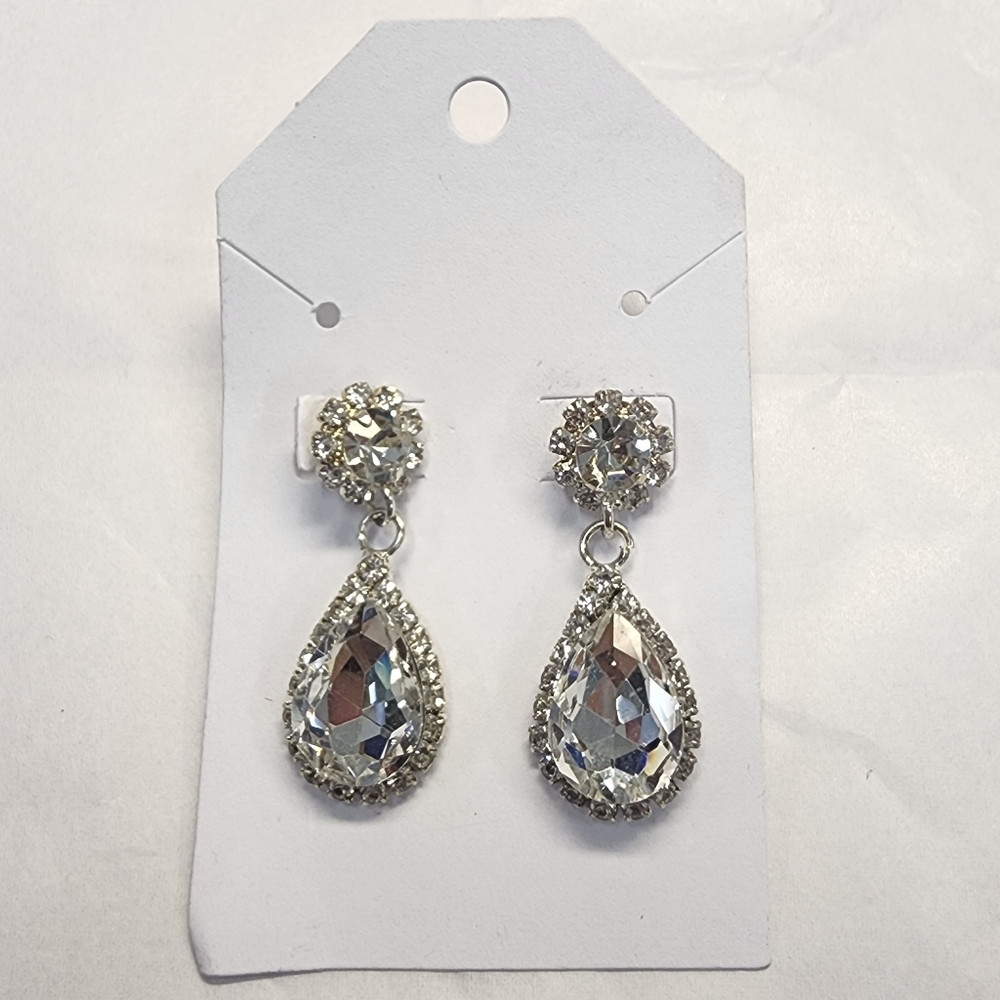 Sparkling Crystal Teardrop Dangle Earrings Silver-Tone Rhinestone Bridal Prom